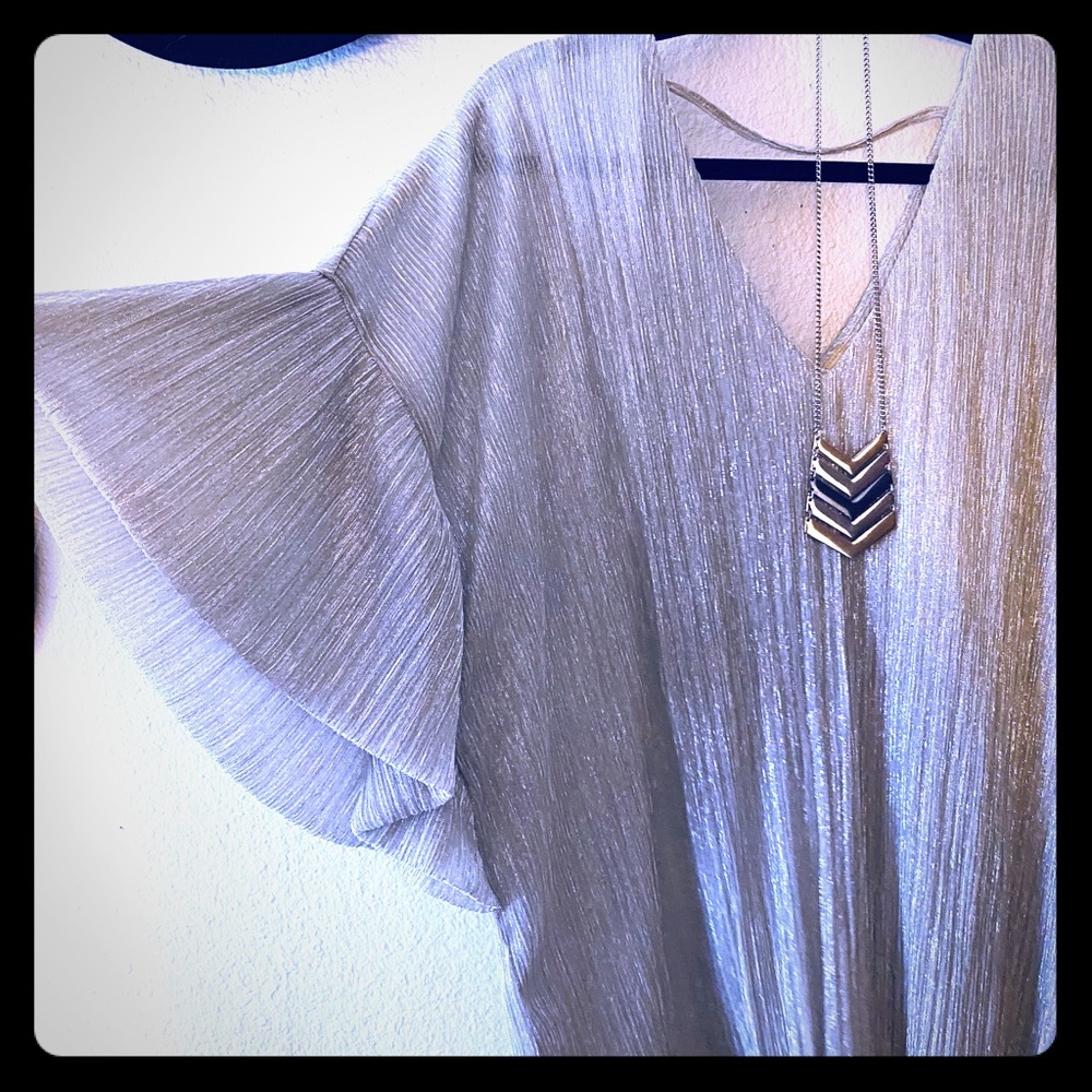 NWOT Glamorous Sparkly V Neck Flowy Top